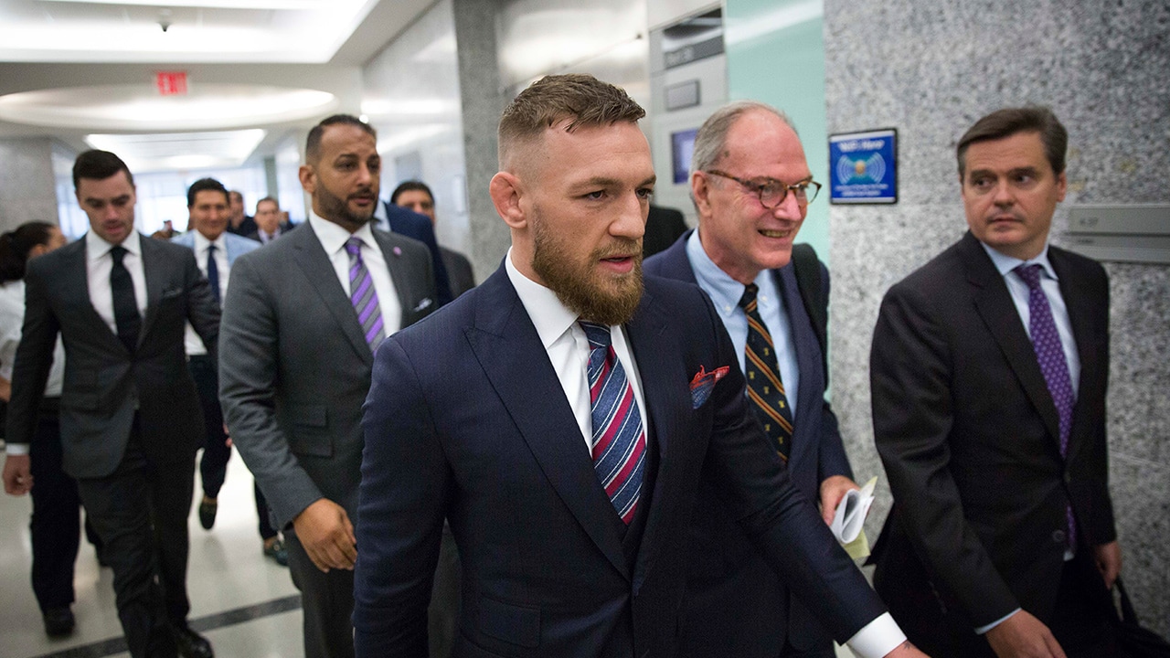 Photo of Conor McGregor leaving the courthouse