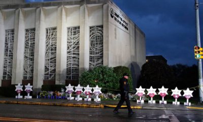 Photo of police officer outside of the Tree of Life Synagogue