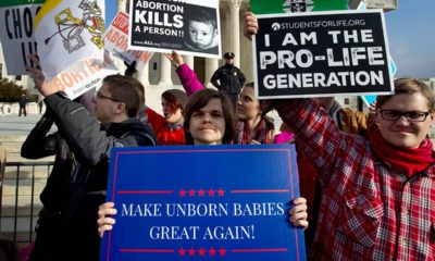 Photo of anti-abortion protestors