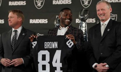 Photo of Antonio Brown