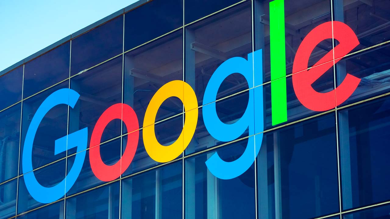 Google sign on company office building