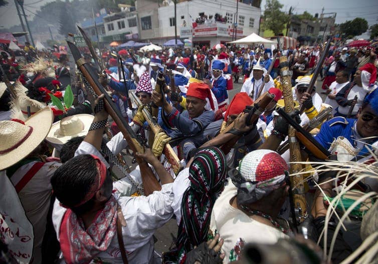 Photo of Mexicans representing indigenous soldiers and the French army