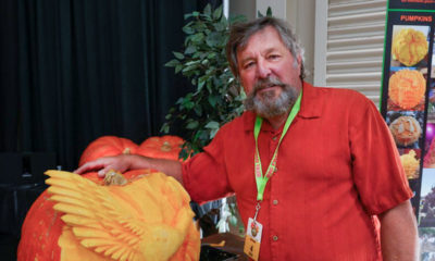 Photo of Master pumpkin carver Russ Leno