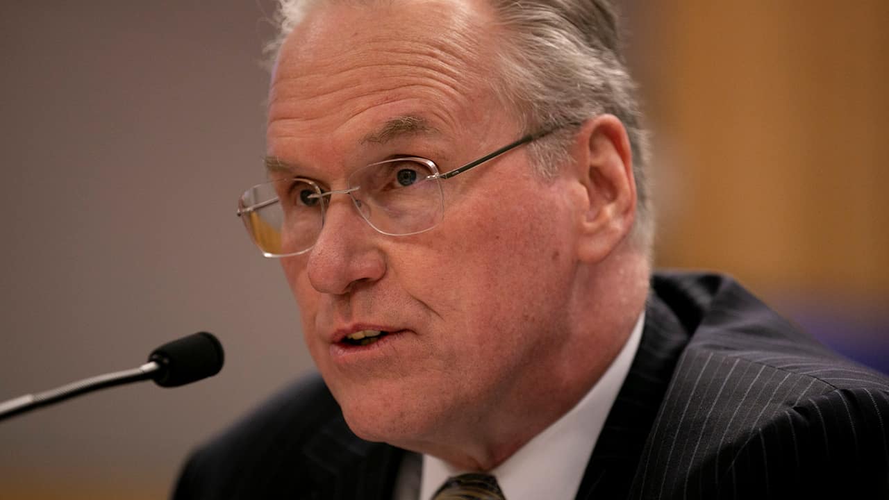 Photo of PG&E CEO Bill Johnson a