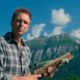 Photo of host Phil Keoghan