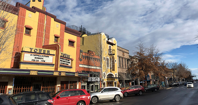 Photo of the Tower theatre in Bend, Ore.