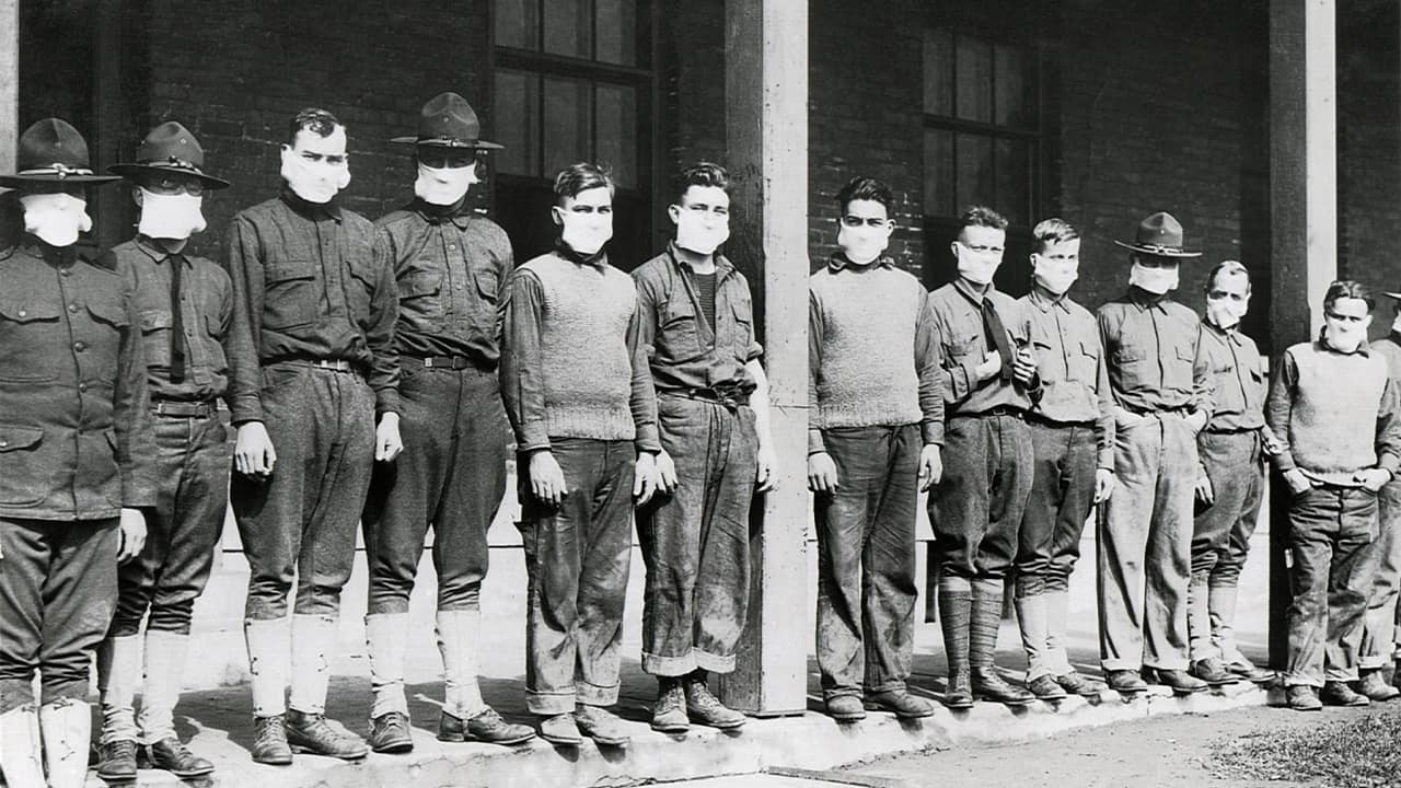 Photo of men wearing masks during the 1918 Spanish Flu Pandemic